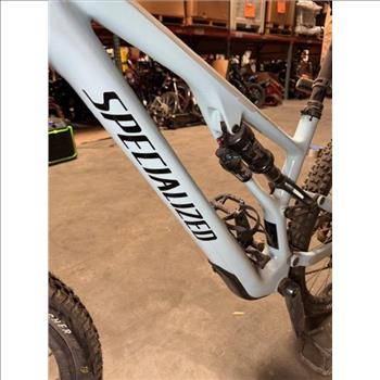 Specialized Stumpjumper EVO Comp Full Suspension 29 Inch Mountain Bike