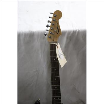 Squier strat Electric Guitar