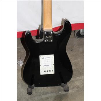 Squier strat Electric Guitar