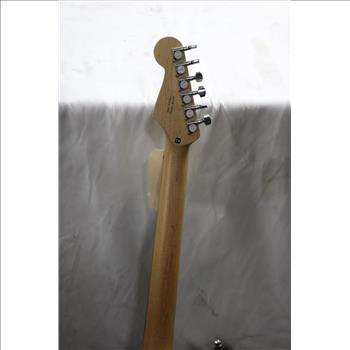 Squier strat Electric Guitar