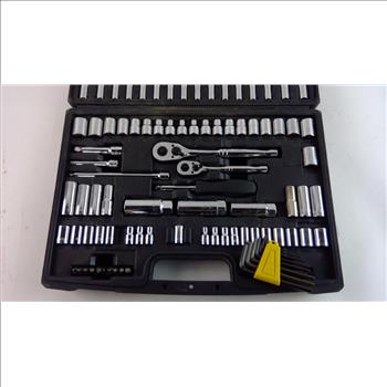 Stanley 132 Piece Socket Set