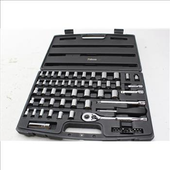 Stanley 92-809 60-Piece Socket And Ratchet Set