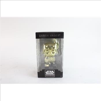 Star Wars Smuggler's Bounty Exclusive Darth Vader Figure