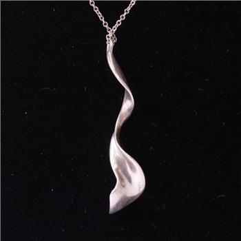 Sterling Silver 2.7g Tiffany & Co. Frank Gehry Orchid Drop Necklace