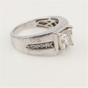 Sterling Silver Moissanite Stone Ring