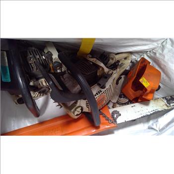 STIHL Chainsaw Parts Lot In Green Bag - DAMAGED ITEMS, SOLD FOR PARTS