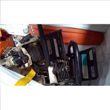 STIHL Chainsaw Parts Lot In Green Bag - DAMAGED ITEMS, SOLD FOR PARTS