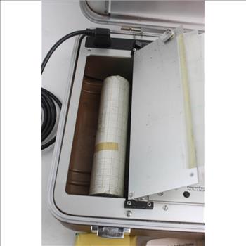 Stoelting Ultrascribe Polygraph In Aluminum Case
