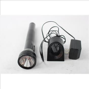 Streamlight Rechargable Flashlight