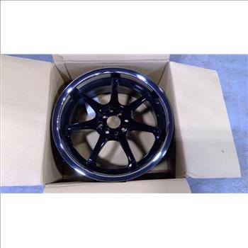 Street Car Rim, Size 18x7.5