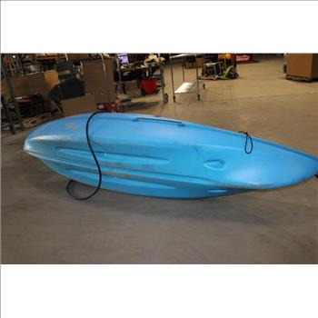 Sundolphin Kayak