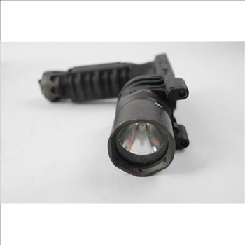 Surefire Foregrip Weapon Light