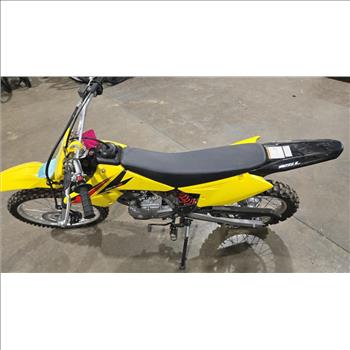 Suzuki Dirt Bike