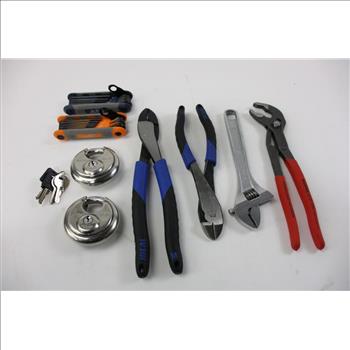 Swiss Gear Backpack With Misc Tools, 3+ Pieces