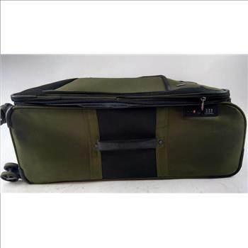 Swisstech Rolling Suitcase, Green/Black