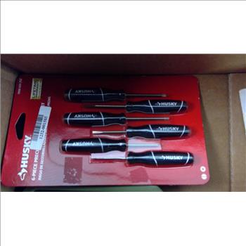 Swisstech Solar Charger And More, 7 Pieces