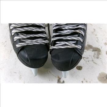 Tacks Ice Skates