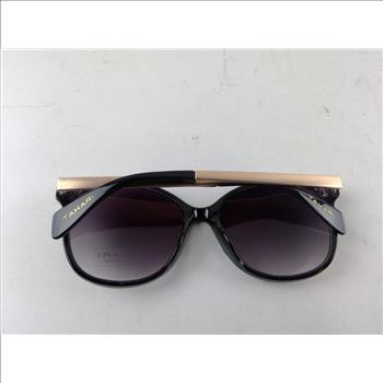 Tahari Womens Sunglasses