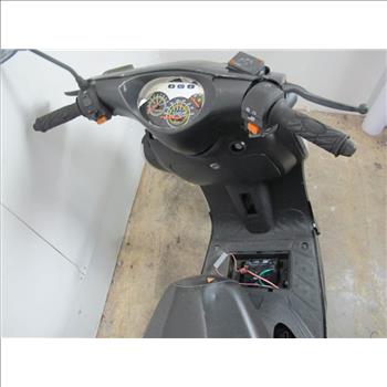 Tao Tao VIP Scooter, ***FLORIDA APPT ONLY***