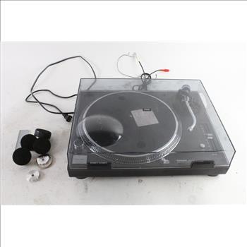 Technics SL-1210MK5 Turntable Record Player