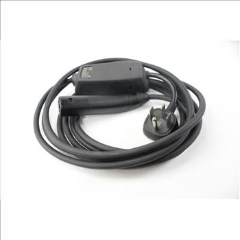 Tesla Universal Mobile Connection