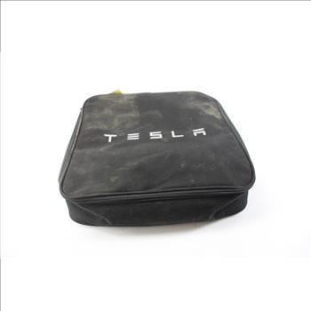 Tesla Universal Mobile Connection
