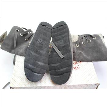 The Original Mukluk Company Women's Boots, Size 8