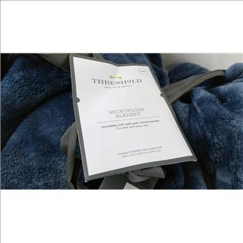 Thershold Microplush Blanket King Size