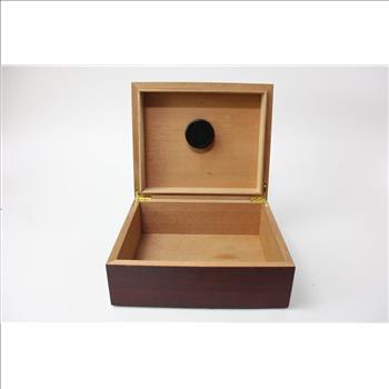 Thule Sweden Bag And Others, 3+ Pieces