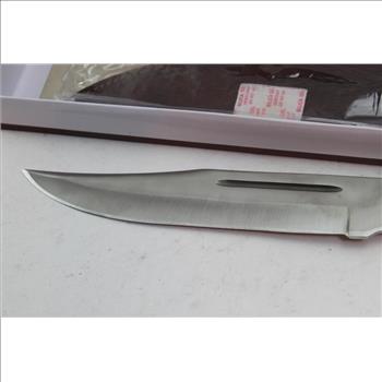 Timber Rattler Bowie Knife