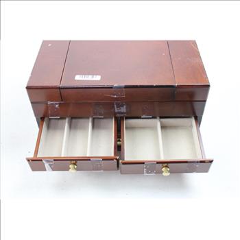 Tommy Bahamas Rolling Travel Bag And Jewelry Box