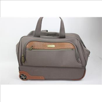 Tommy Bahamas Rolling Travel Bag And Jewelry Box