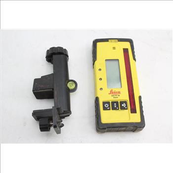 Topcon RL-H3C Rotary Laser Level Wtih A Leica Rod-Eye 140 Classic Receiver; 2 Pieces