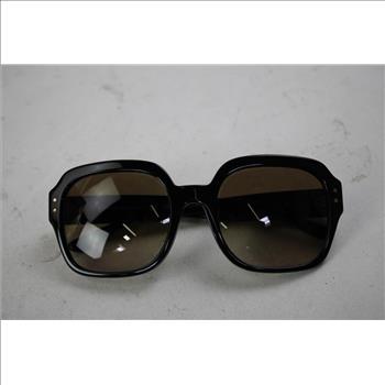 Tory Burch Squared Black Framed With Dark Brown Gradient Lenses Sunglasses