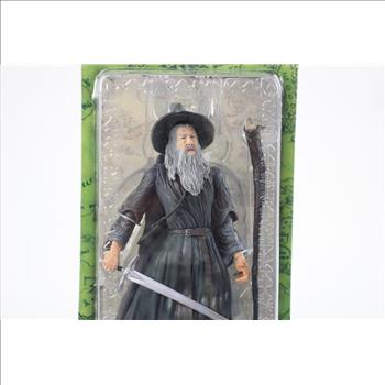Toy Biz The Lord Of The Rings The Fellowship Of The Ring Gandalf The Grey Action Figure, 81388