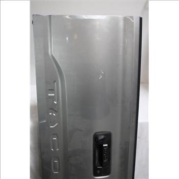 Toyota Tacoma V6 Tailgate Door