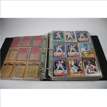 Trading Card Lot - 500+ Cards