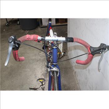 Trek 1000 Alpha Series Road Bike