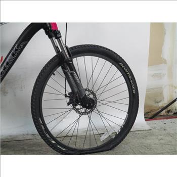 Trek 3 Series Mountain Bike