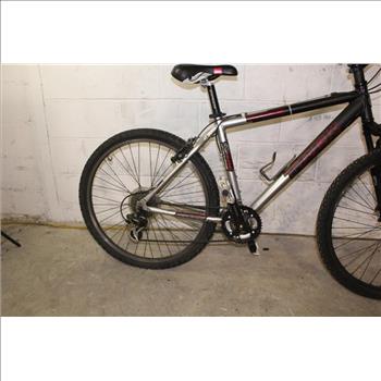 Trek 3900 Mountain Bike