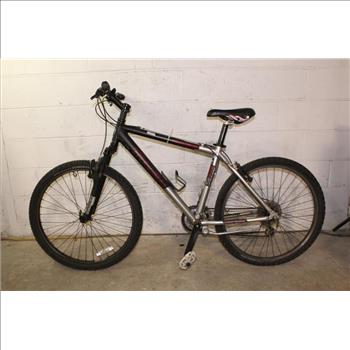 Trek 3900 Mountain Bike