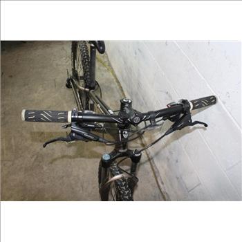 Trek 4300 Mountain Bike