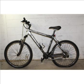 Trek 4300 Mountain Bike