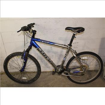 Trek 4300 Mountain Bike