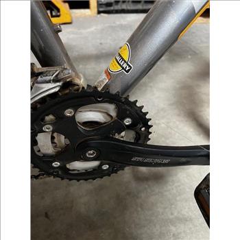 Trek 4300 Mountain Bike 26 Inch