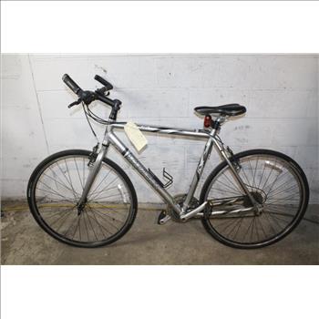 Trek 7300 FX Hybrid Bike