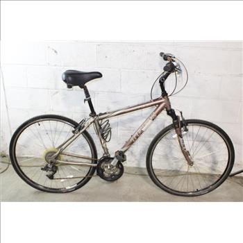 Trek 7300 Multitrack Hybrid Bike