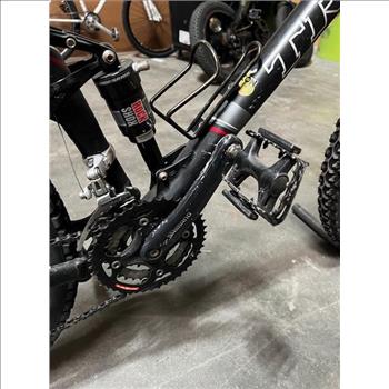 Trek Fuel Full Suspension 26 Inch Mountain Bike