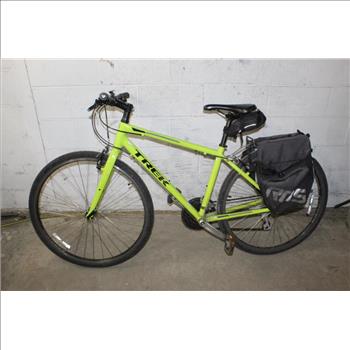 Trek FX 2 Hybrid Bike