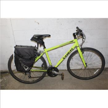 Trek FX 2 Hybrid Bike